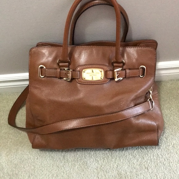 Michael Kors purse - Picture 1 of 3